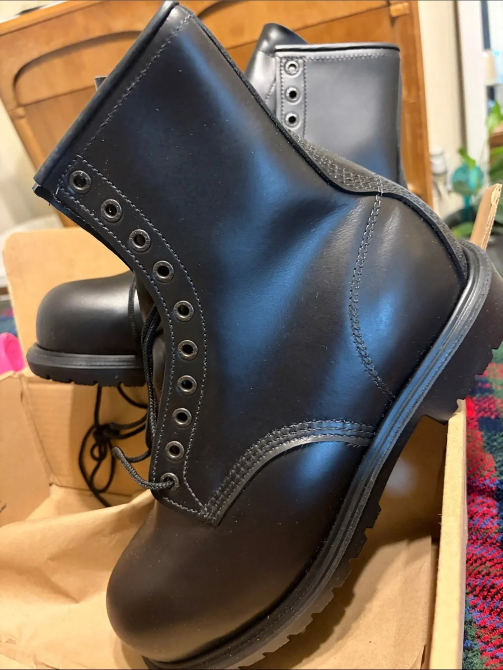 Men's Black Steel Toe Work Boot - Sturdy Safety Lace-Up